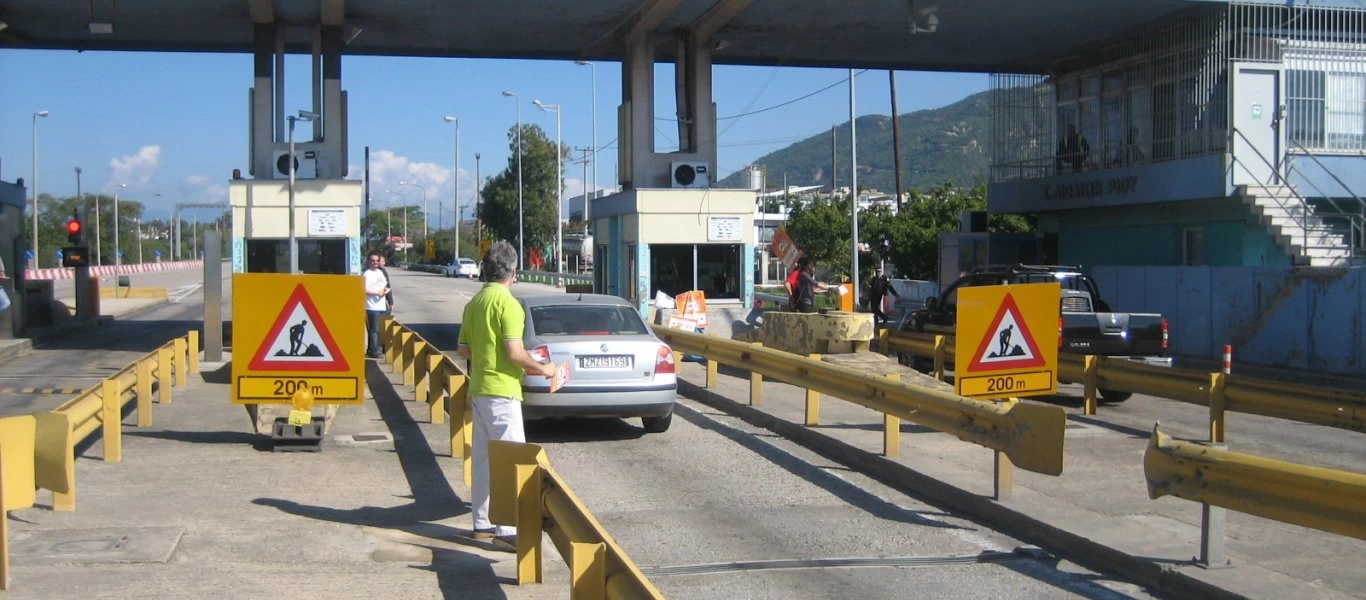 Δωρεάν η διέλευση από τα διόδια για τα ηλεκτροκίνητα αυτοκίνητα - Τα κίνητρα που σχεδιάζει το υπουργείο Περιβάλλοντος